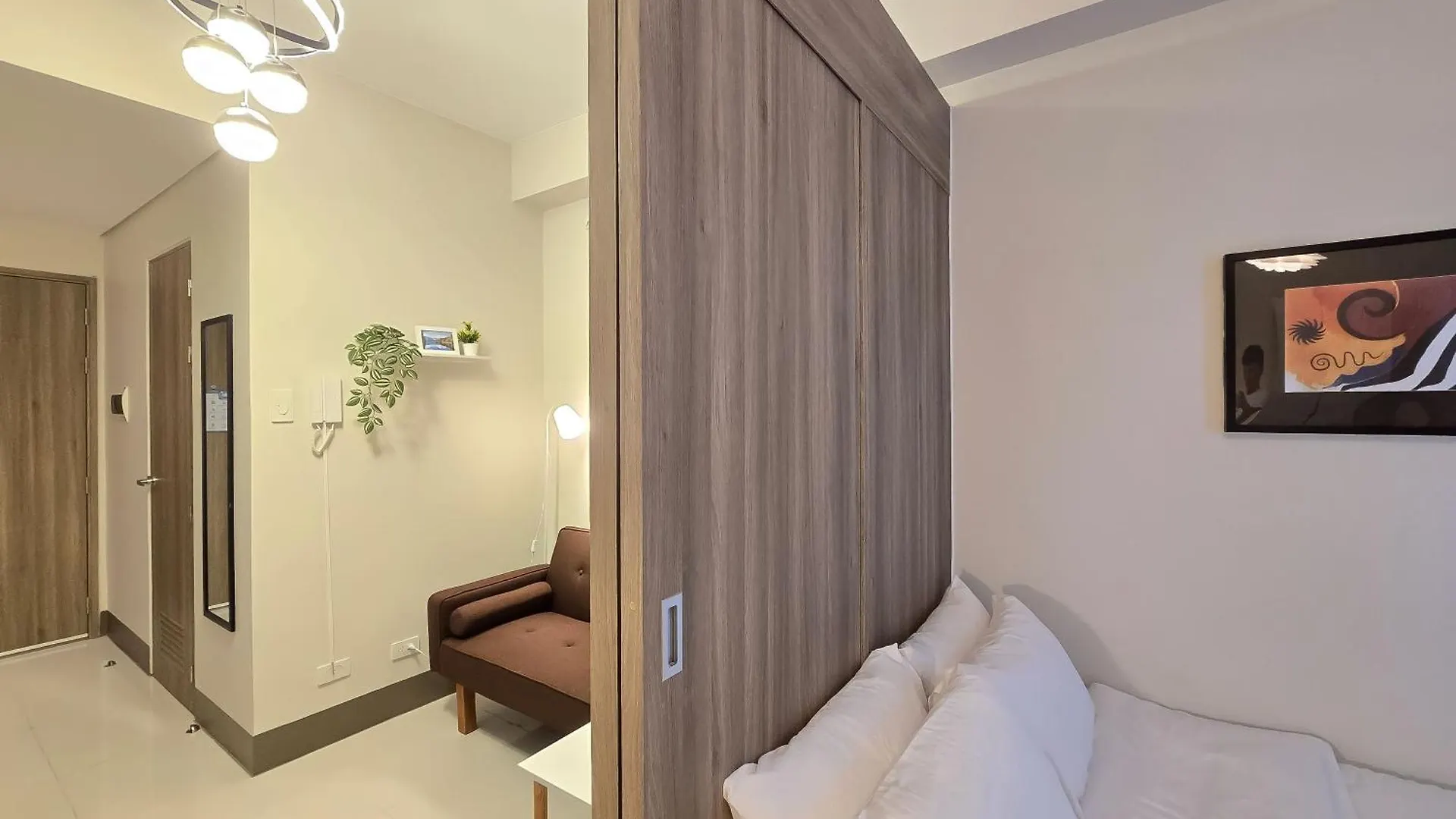 1Br Unit Condotel W Balcony Fame Residences #Fm10 Manila Apartment