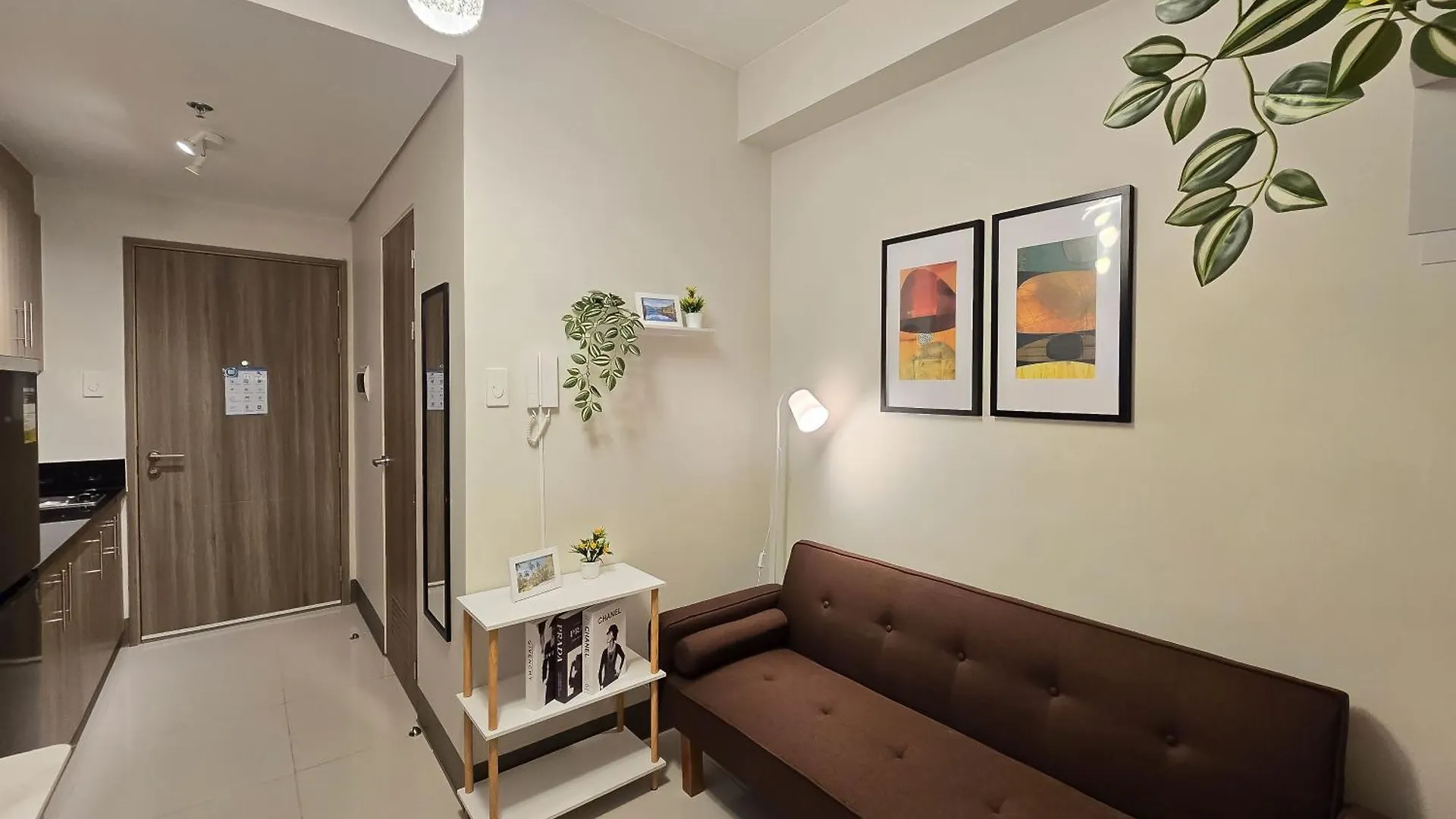 1Br Unit Condotel W Balcony Fame Residences #Fm10 Manila